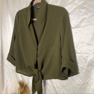 Fashion nova green crop tied blouse